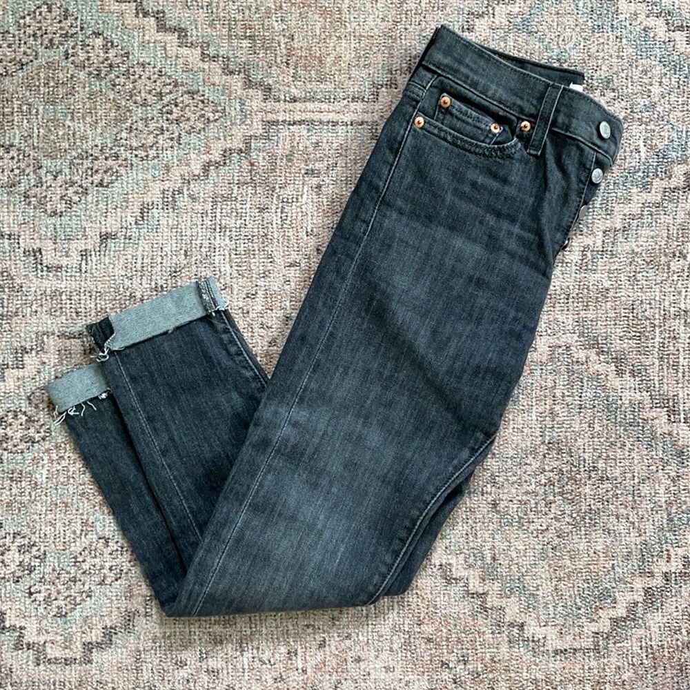 High waisted jeans